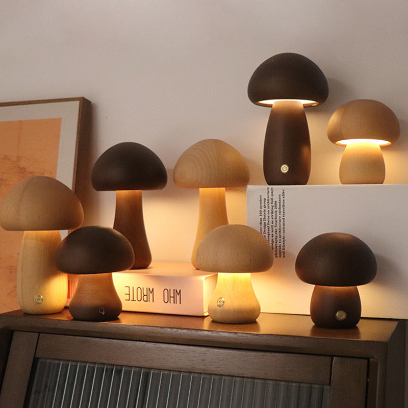 MushroomGlow™ – Lampe aus Holz