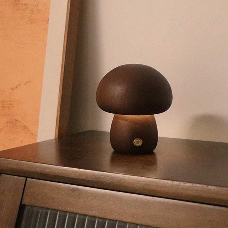 MushroomGlow™ – Lampe aus Holz